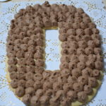 torta di pasta frolla a forma di numero